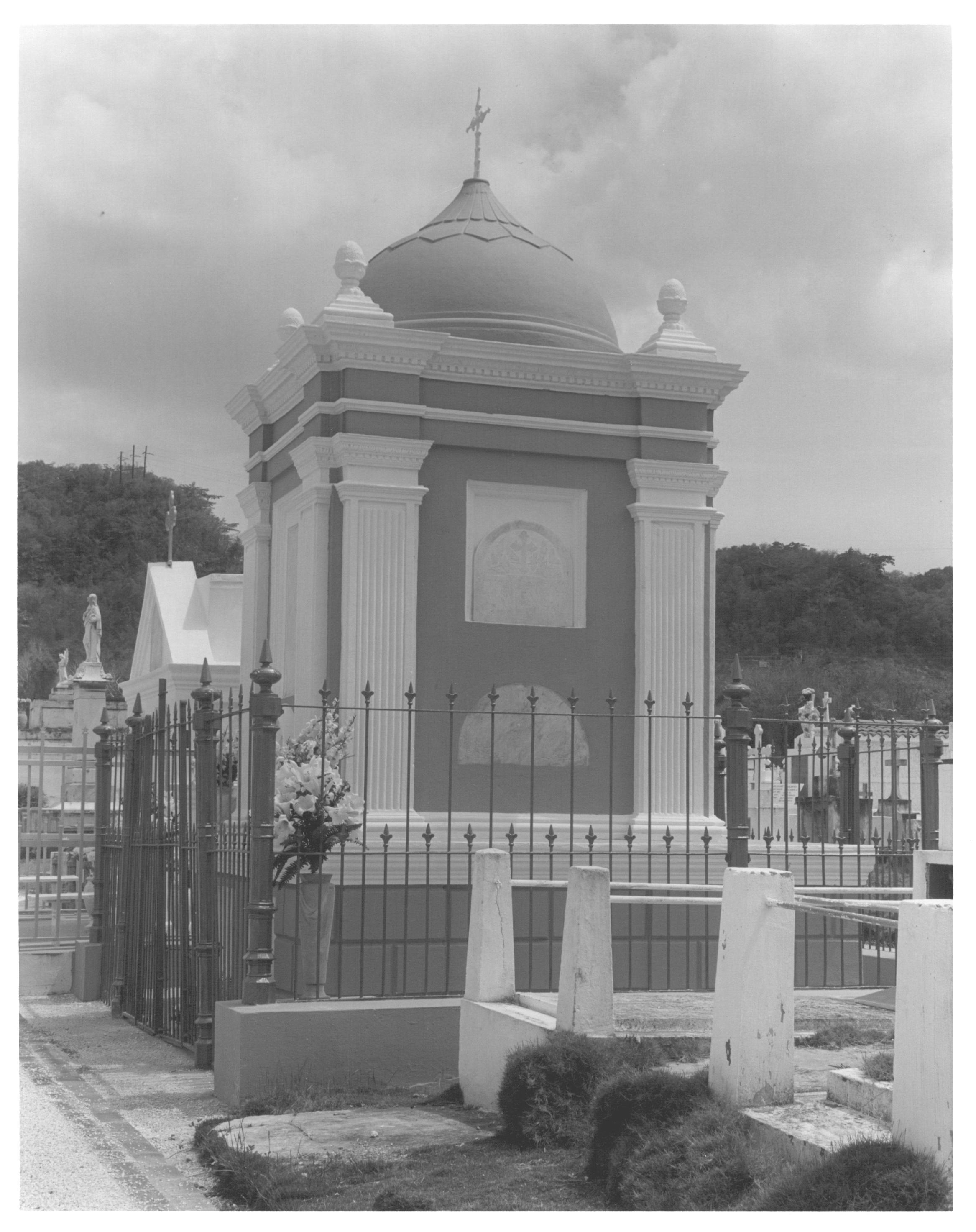Panteón Otero-Martínez - 84003135
